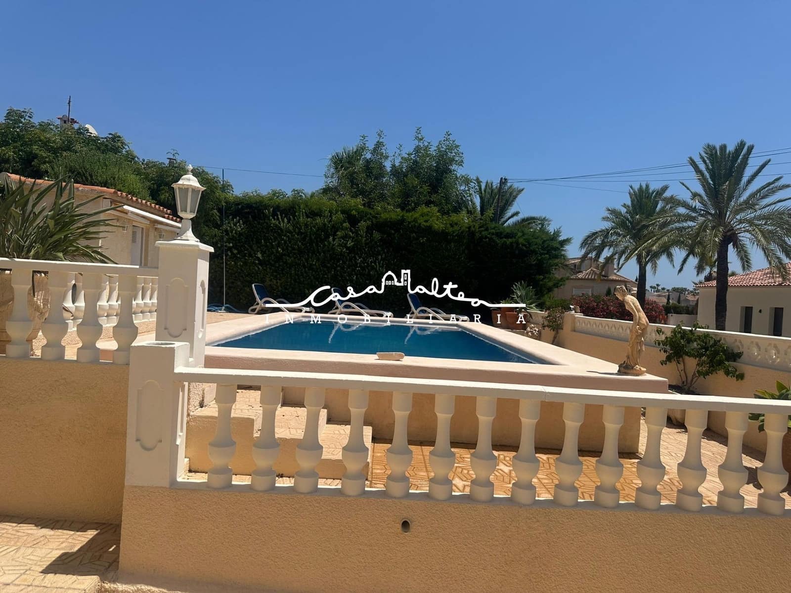 Chalet de 4 habitaciones en Calpe / Calp en venta - 485.000 € (Ref: 9177341)