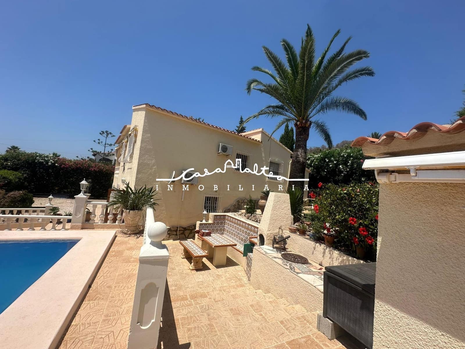 Chalet de 4 habitaciones en Calpe / Calp en venta - 485.000 € (Ref: 9177341)