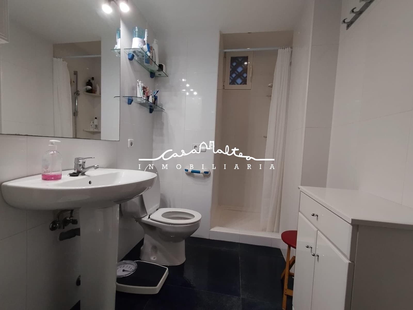 3 makuuhuone Asunto myytävänä paikassa Altea - 345 000 € (Ref: 9181153)