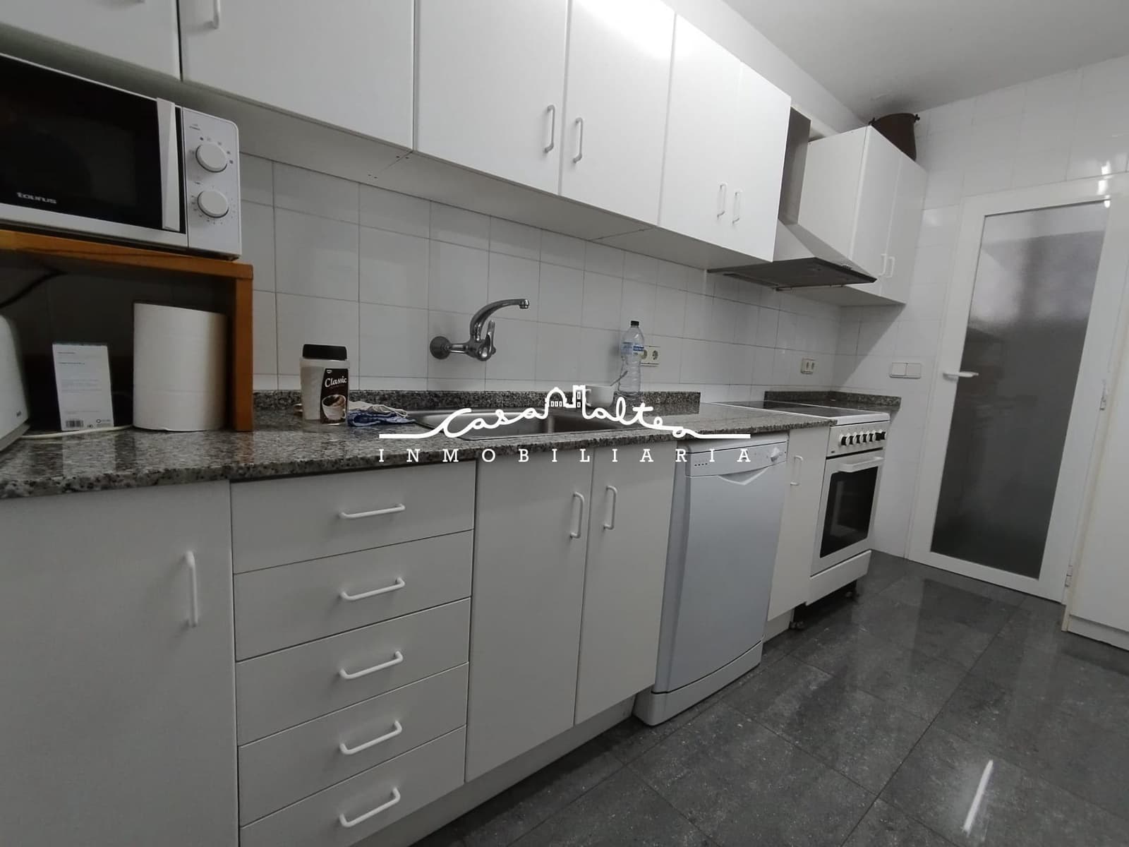 3 makuuhuone Asunto myytävänä paikassa Altea - 345 000 € (Ref: 9181153)