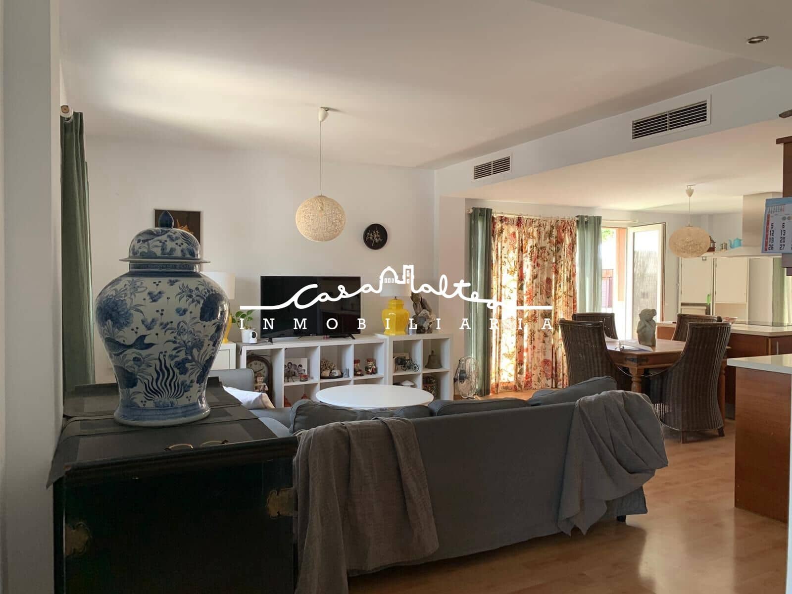 4 soveværelse Rækkehus til salg i Alfaz del Pi / L'Alfas del Pi med swimmingpool garage - € 398.000 (Ref: 9185617)