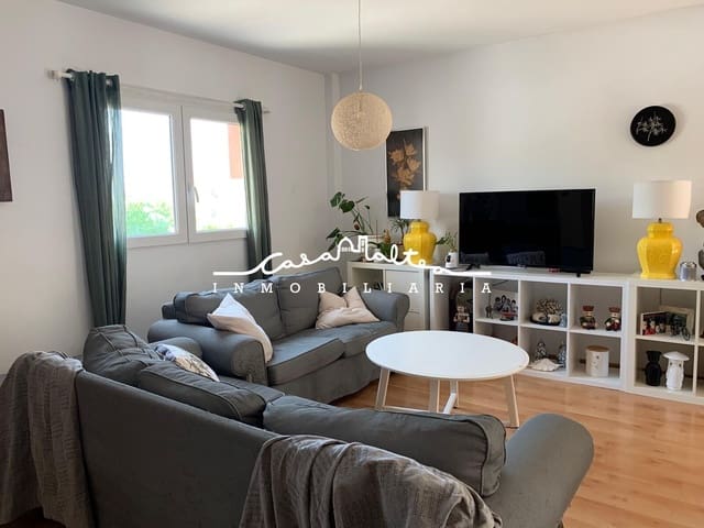 4 chambre Villa/Maison Mitoyenne à vendre à Alfaz del Pi / L'Alfàs del Pi avec piscine garage - 398 000 € (Ref: 9185617)