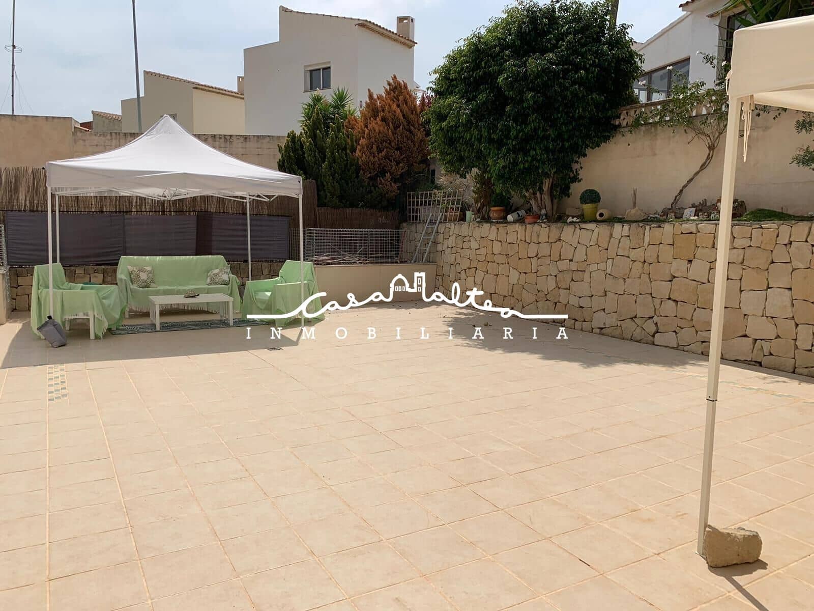 4 soveværelse Rækkehus til salg i Alfaz del Pi / L'Alfas del Pi med swimmingpool garage - € 398.000 (Ref: 9185617)