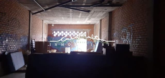 Commercial for sale in La Nucia - € 165,000 (Ref: 9188612)