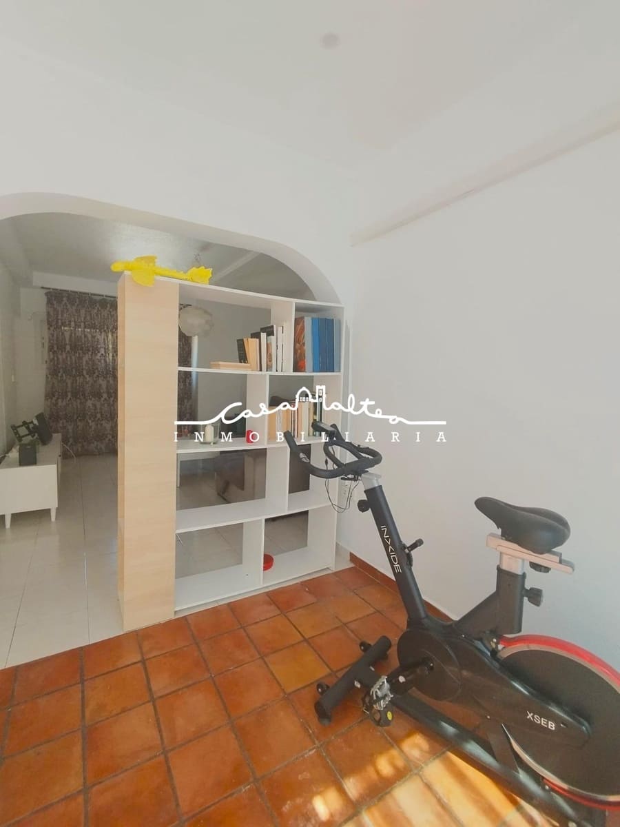 1 soverom Leilighet til salgs i Albir med svømmebasseng - € 225 000 (Ref: 9195727)