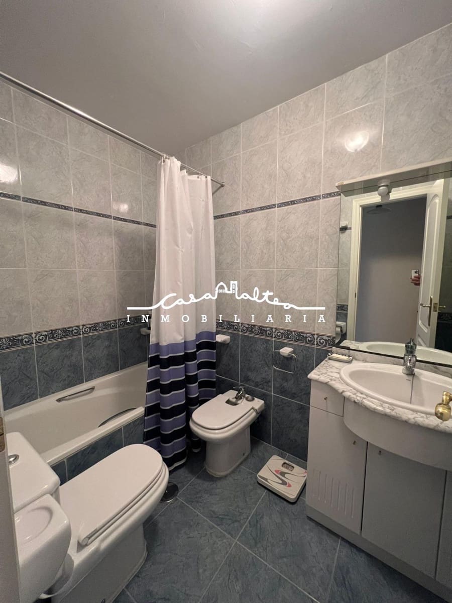 2 bedroom Apartment for sale in Altea with pool garage - € 275,000 (Ref: 9200646)