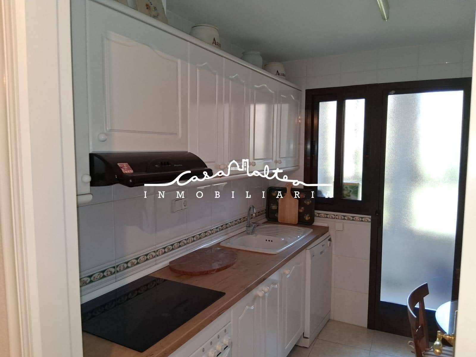 2 bedroom Apartment for sale in Altea with pool garage - € 275,000 (Ref: 9200646)