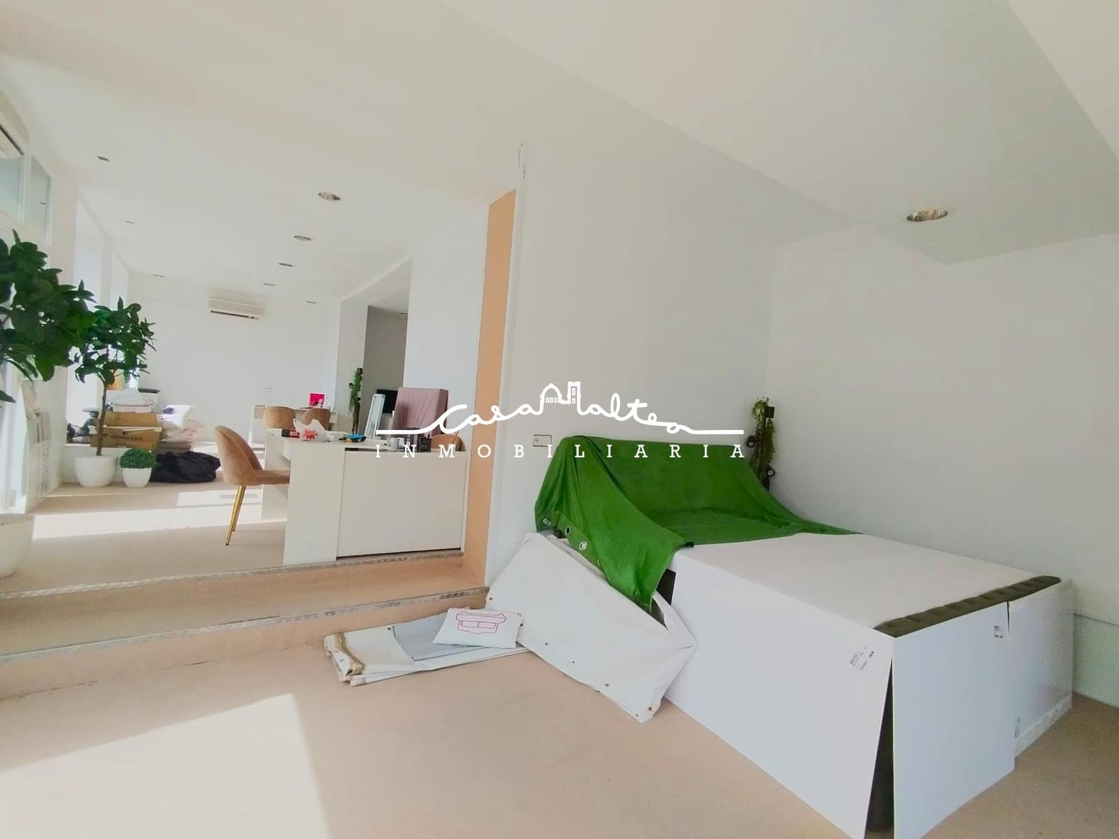 Commercial for rent in Albir - € 1,000 (Ref: 9215228)