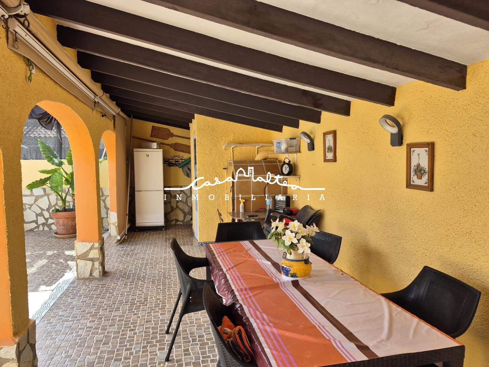 5 soveværelse Villa til salg i La Nucia med swimmingpool garage - € 625.000 (Ref: 9226891)