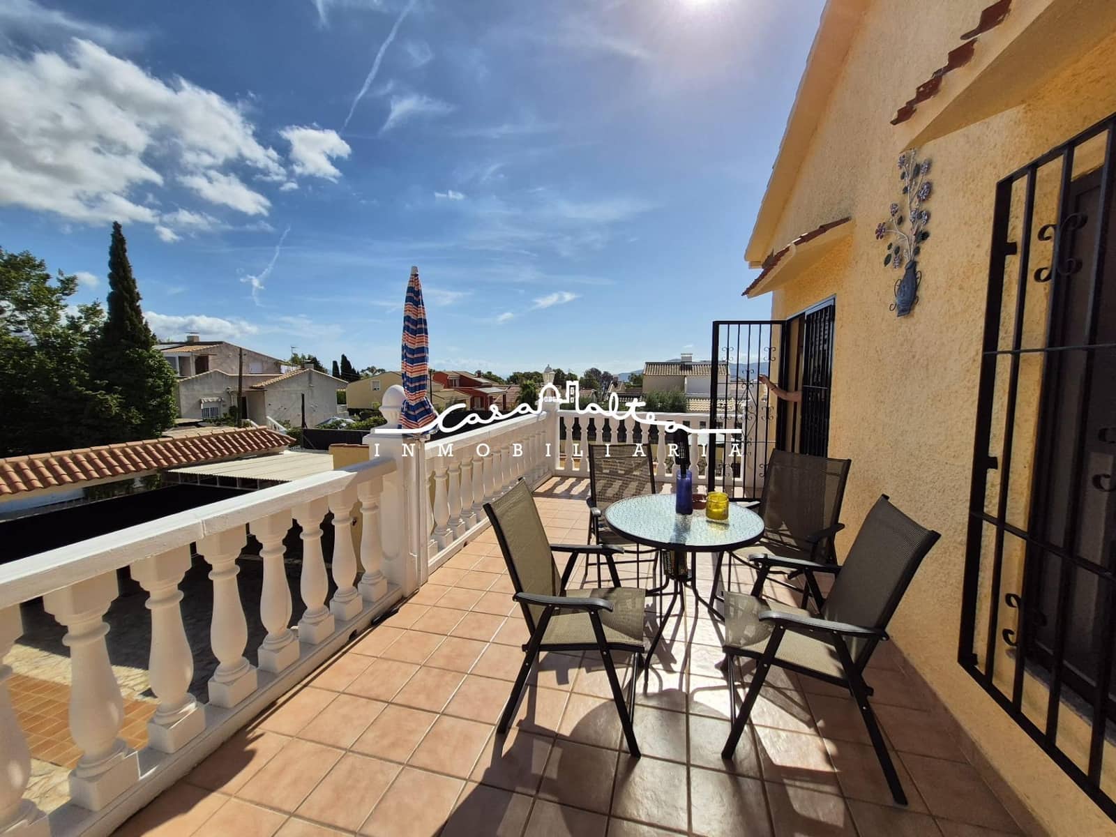 5 soveværelse Villa til salg i La Nucia med swimmingpool garage - € 625.000 (Ref: 9226891)