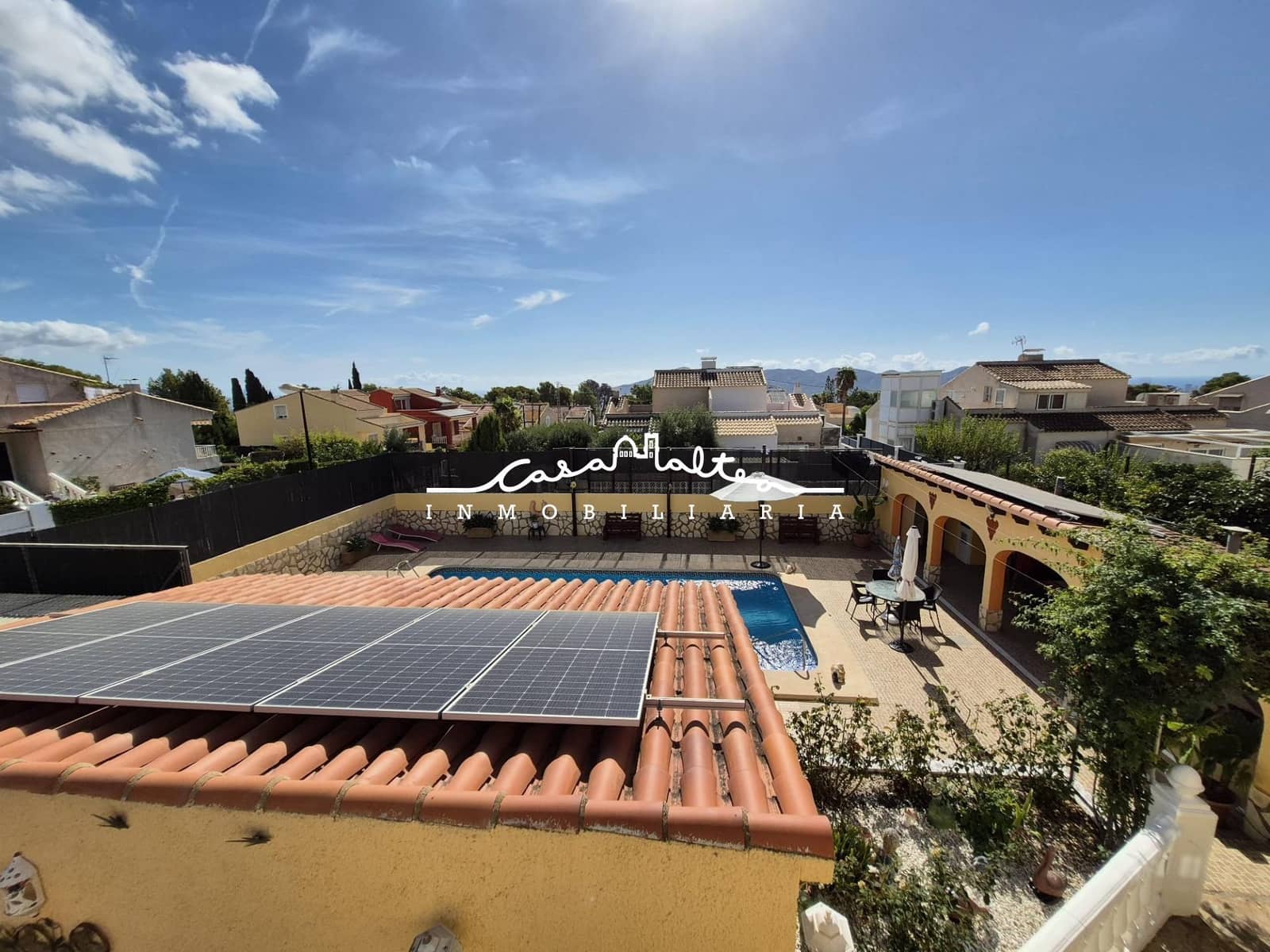 5 bedroom Villa for sale in La Nucia with pool garage - € 625,000 (Ref: 9226891)