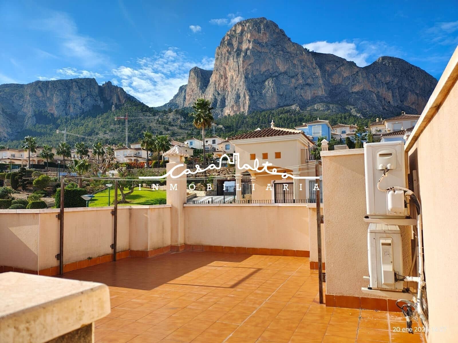 2 bedroom Villa for sale in Polop with pool - € 305,000 (Ref: 9262772)