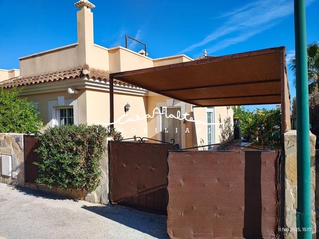 2 bedroom Villa for sale in Polop with pool - € 305,000 (Ref: 9262772)