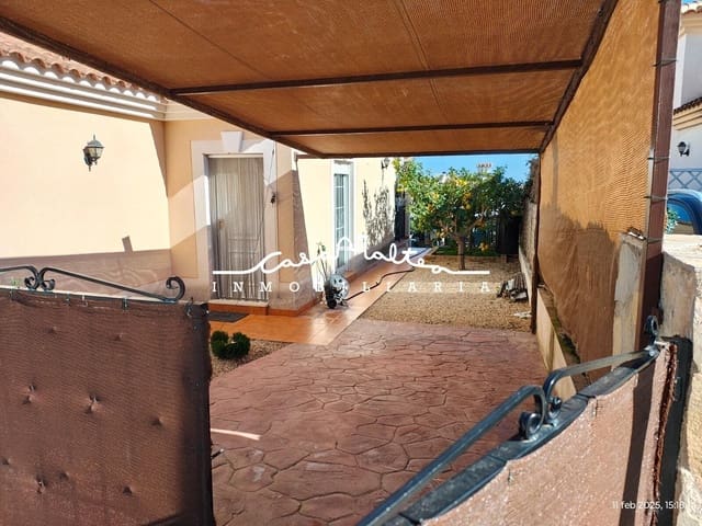 2 bedroom Villa for sale in Polop with pool - € 305,000 (Ref: 9262772)