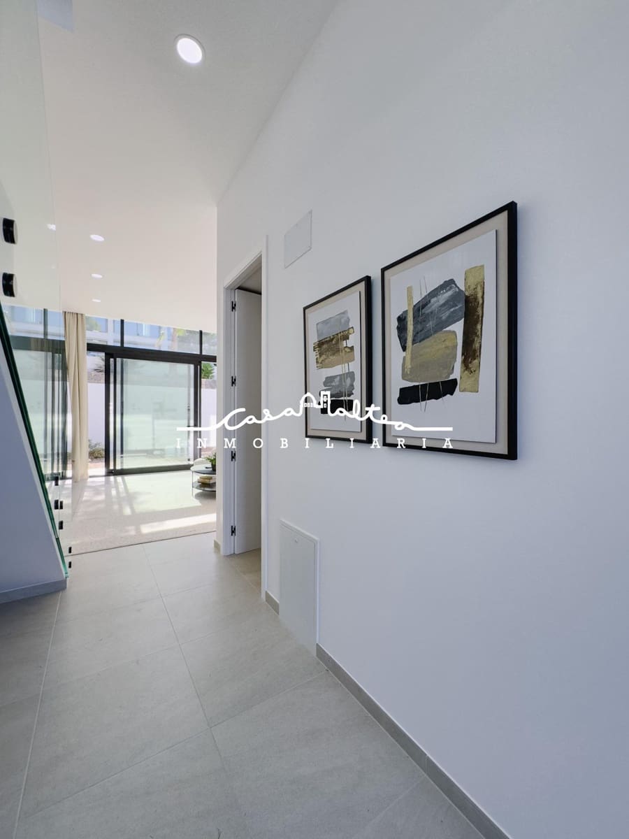 3 bedroom Townhouse for sale in Calpe / Calp with pool garage - € 755,000 (Ref: 9262775)