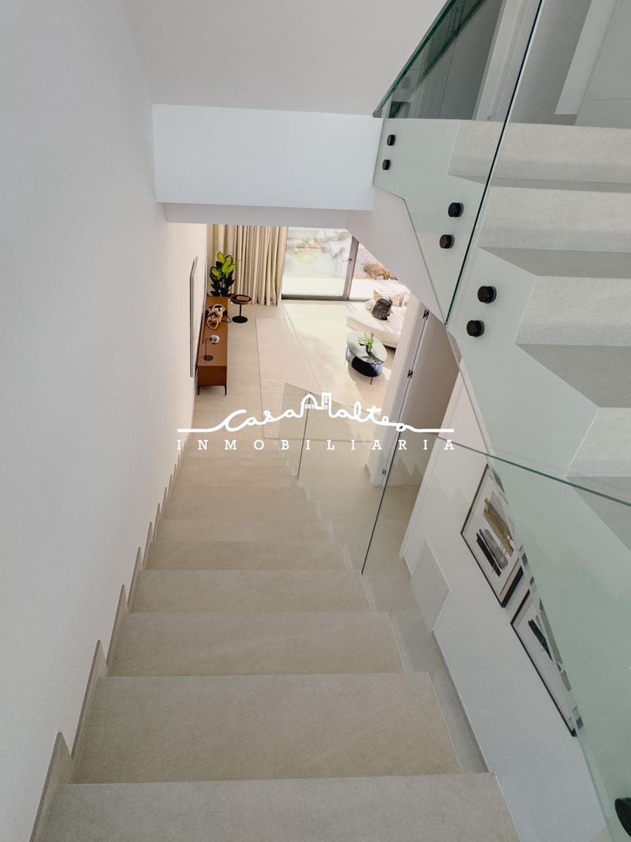 3 bedroom Townhouse for sale in Calpe / Calp with pool garage - € 755,000 (Ref: 9262775)