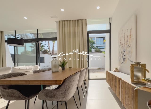 3 bedroom Townhouse for sale in Calpe / Calp with pool garage - € 755,000 (Ref: 9262775)