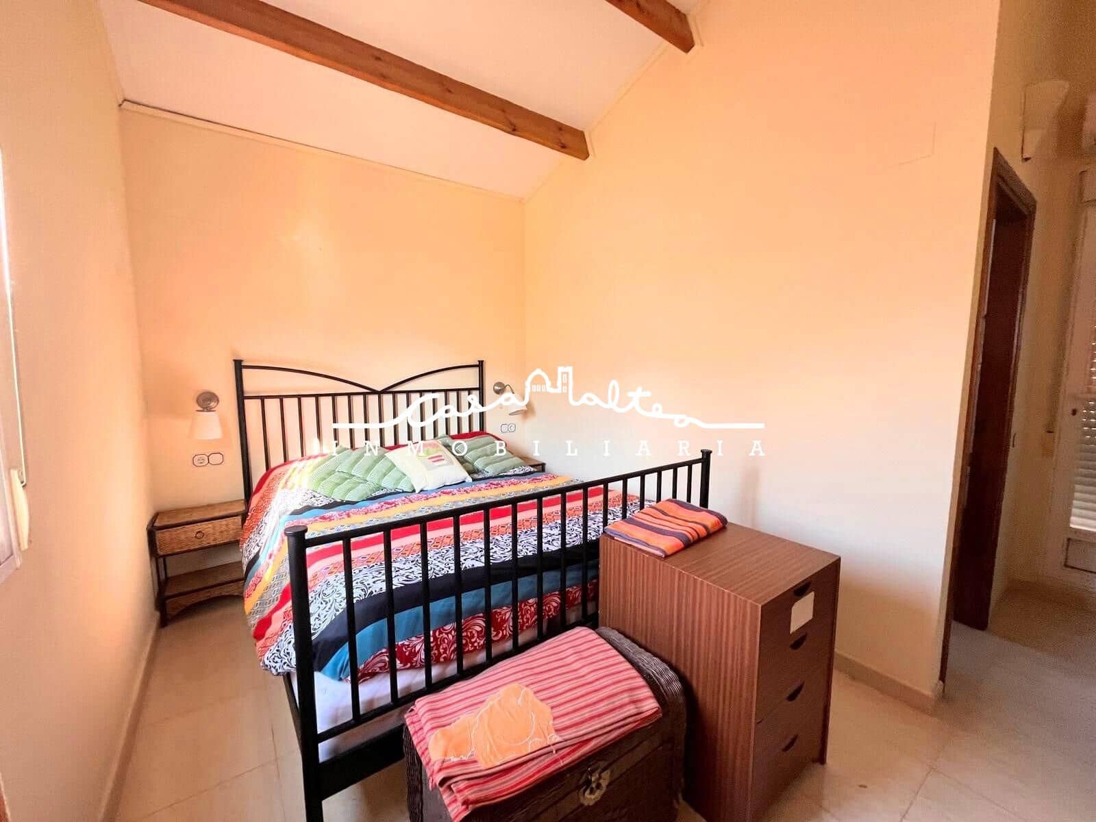 3 bedroom Villa for sale in Polop with pool - € 250,000 (Ref: 9264689)