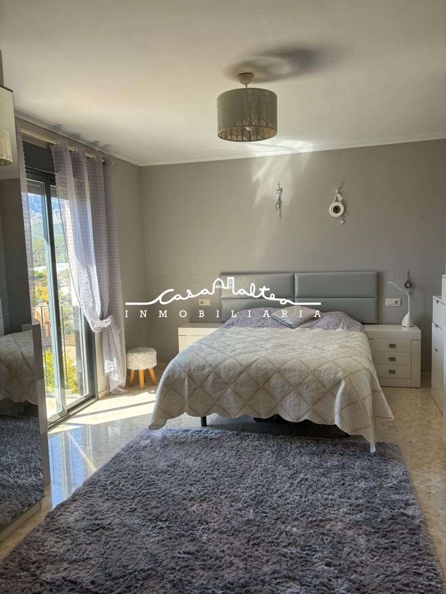 3 bedroom Townhouse for sale in Callosa d'En Sarria - € 260,000 (Ref: 9272771)