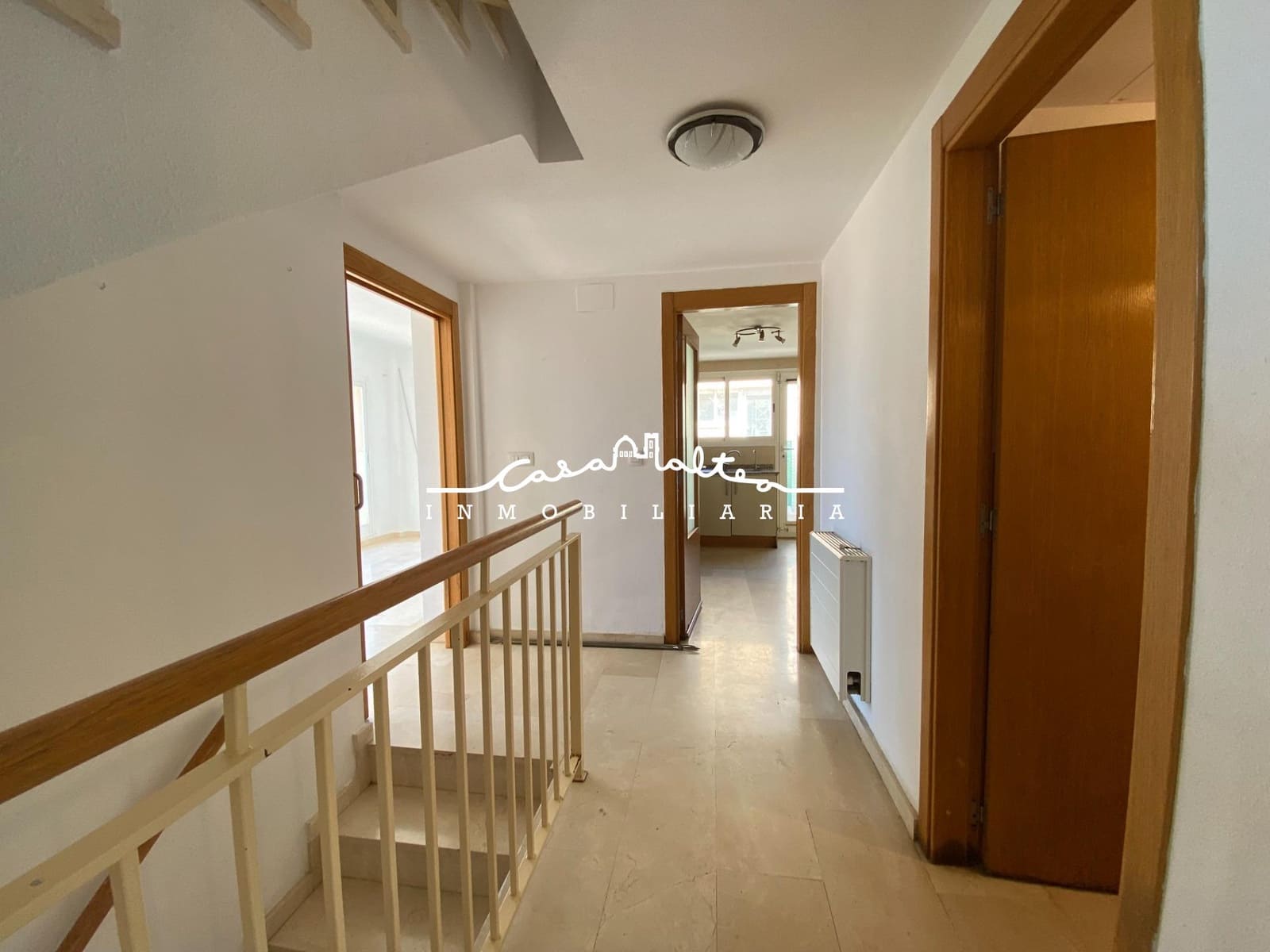Chalet de 4 habitaciones en La Nucia en venta - 330.000 € (Ref: 9276487)