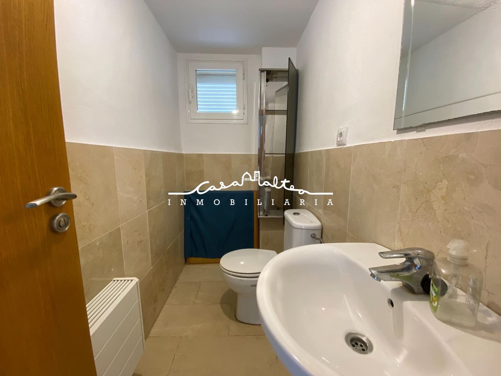 Chalet de 4 habitaciones en La Nucia en venta - 330.000 € (Ref: 9276487)