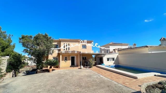 3 bedroom Villa for rent in La Nucia with pool - € 1,700 (Ref: 9285349)