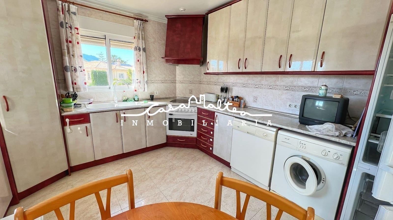 Chalet de 3 habitaciones en La Nucia en alquiler con piscina - 1.700 € (Ref: 9285349)