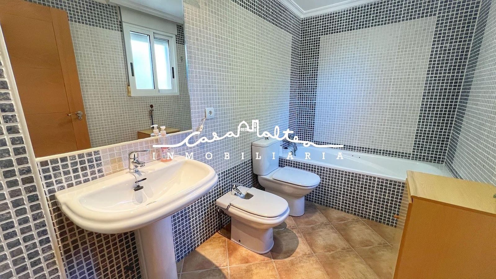 Chalet de 3 habitaciones en La Nucia en alquiler con piscina - 1.700 € (Ref: 9285349)