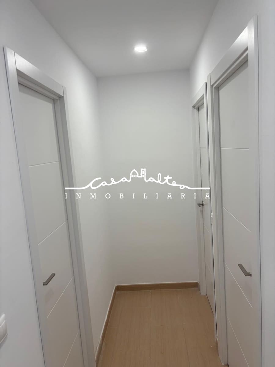 2 makuuhuone Huvila vuokrattavana paikassa Calpe / Calp mukana uima-altaan - 1 300 € (Ref: 9347603)