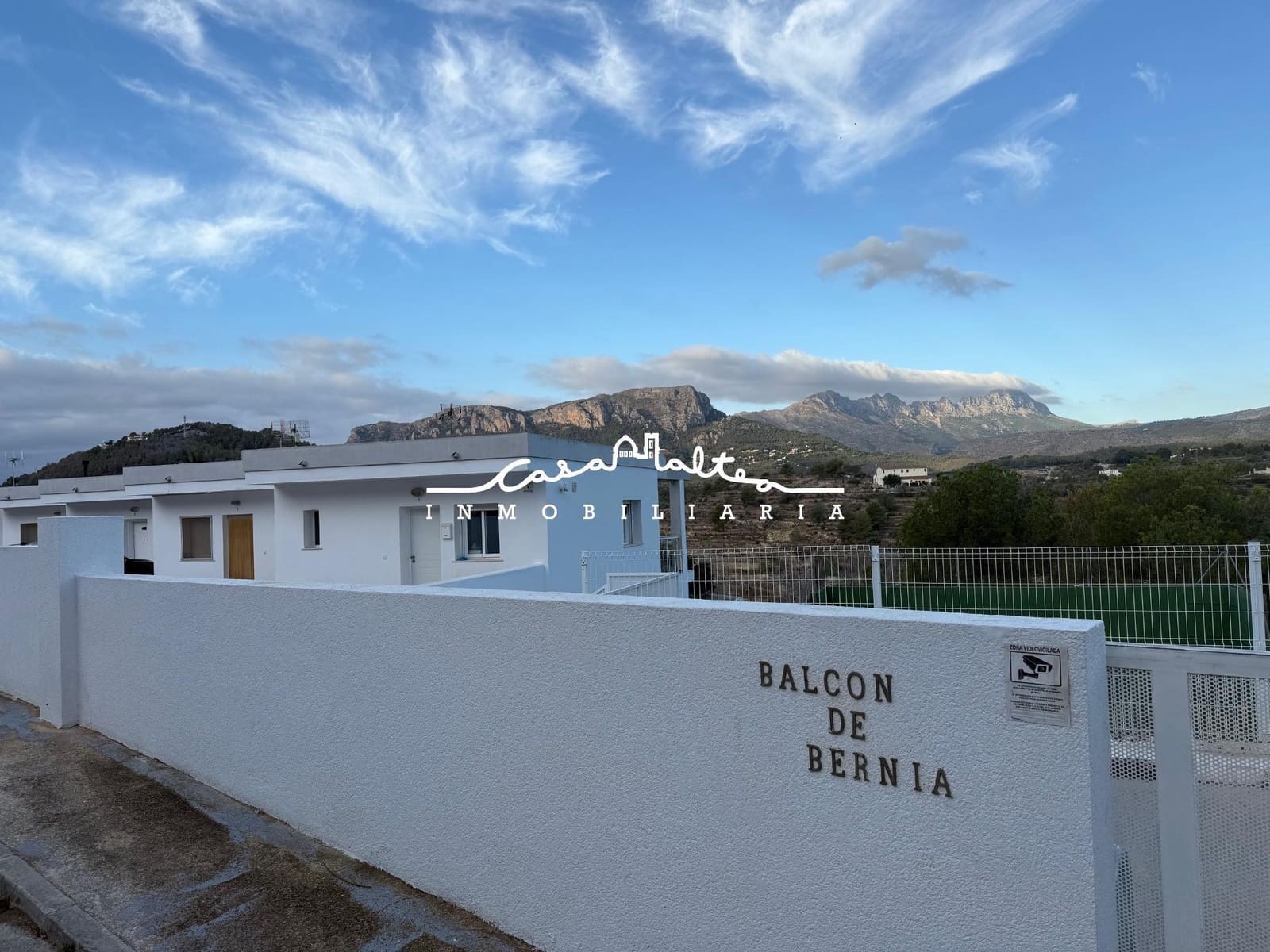 2 makuuhuone Huvila vuokrattavana paikassa Calpe / Calp mukana uima-altaan - 1 300 € (Ref: 9347603)