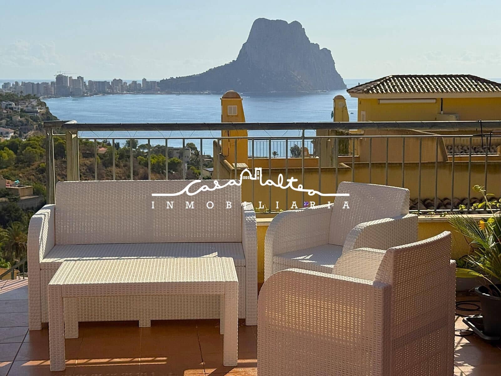 Bungalow de 3 habitaciones en Calpe / Calp en venta con piscina garaje - 390.000 € (Ref: 9349710)
