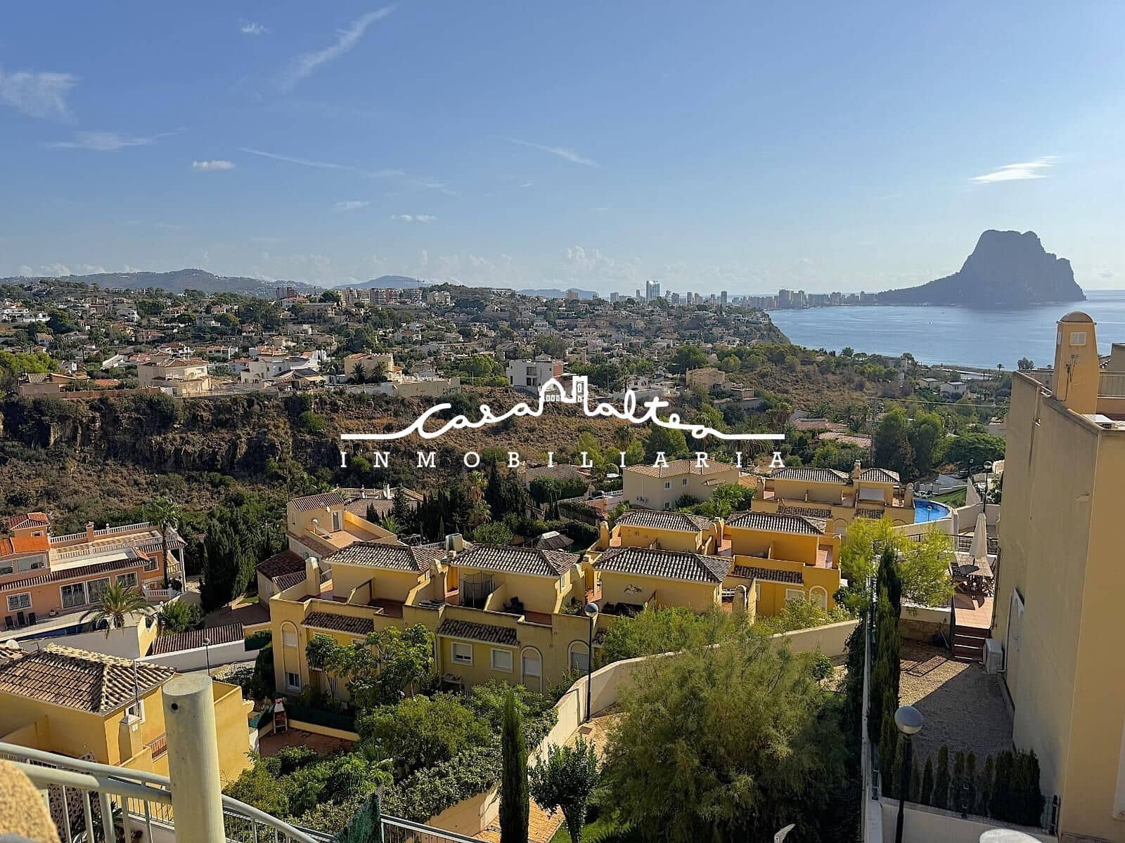 Bungalow de 3 habitaciones en Calpe / Calp en venta con piscina garaje - 390.000 € (Ref: 9349710)