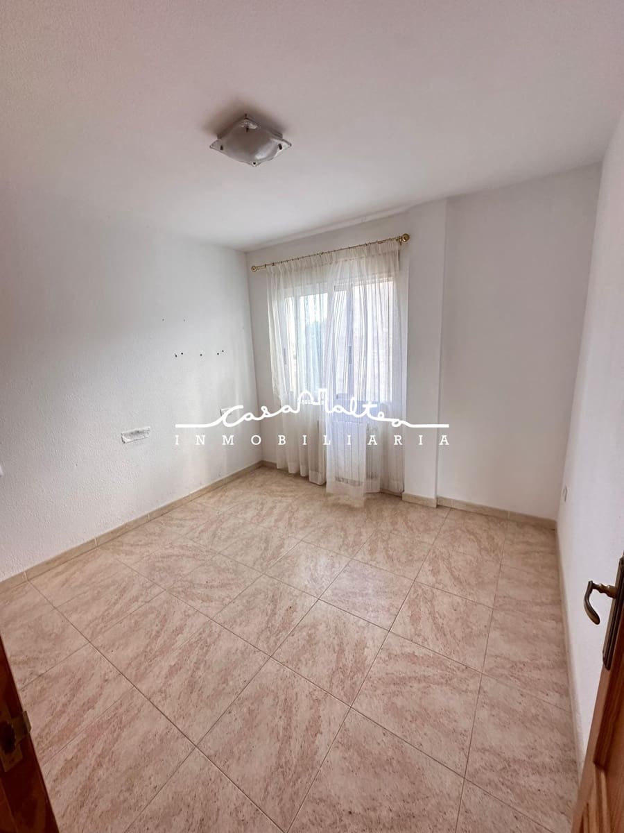 5 soveværelse Rækkehus til salg i La Nucia - € 323.000 (Ref: 9356000)