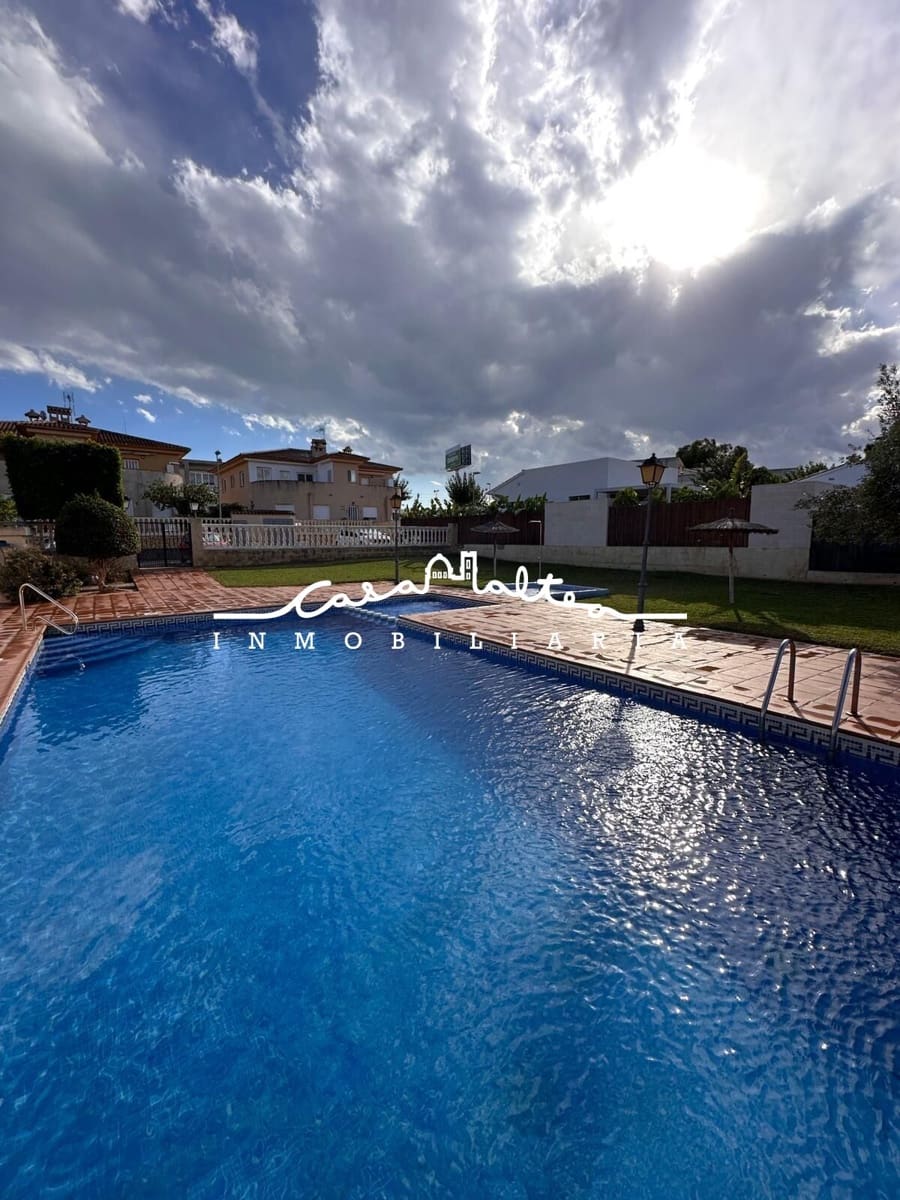 5 soveværelse Rækkehus til salg i La Nucia - € 323.000 (Ref: 9356000)