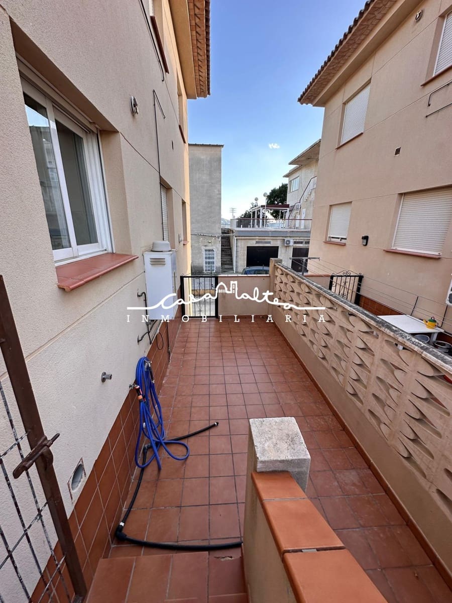 5 soveværelse Rækkehus til salg i La Nucia - € 323.000 (Ref: 9356000)