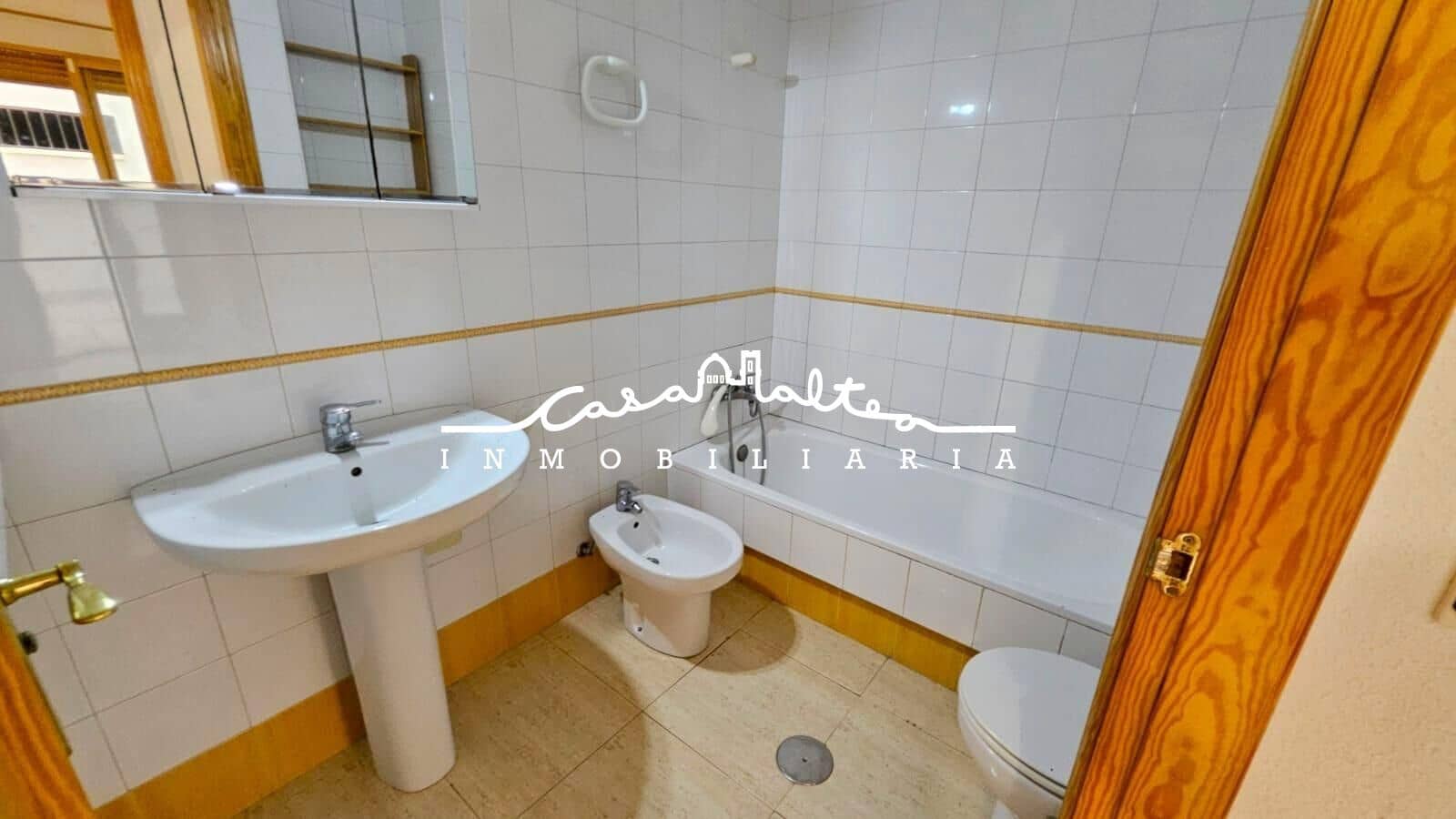 2 soveværelse Lejlighed til salg i Chirles - € 139.500 (Ref: 9359755)