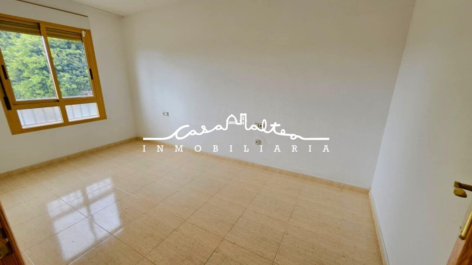 2 soveværelse Lejlighed til salg i Chirles - € 139.500 (Ref: 9359755)