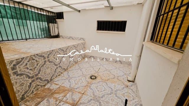 Piso de 2 habitaciones en Chirles, Polop en venta - 139.500 € (Ref: 9359755)