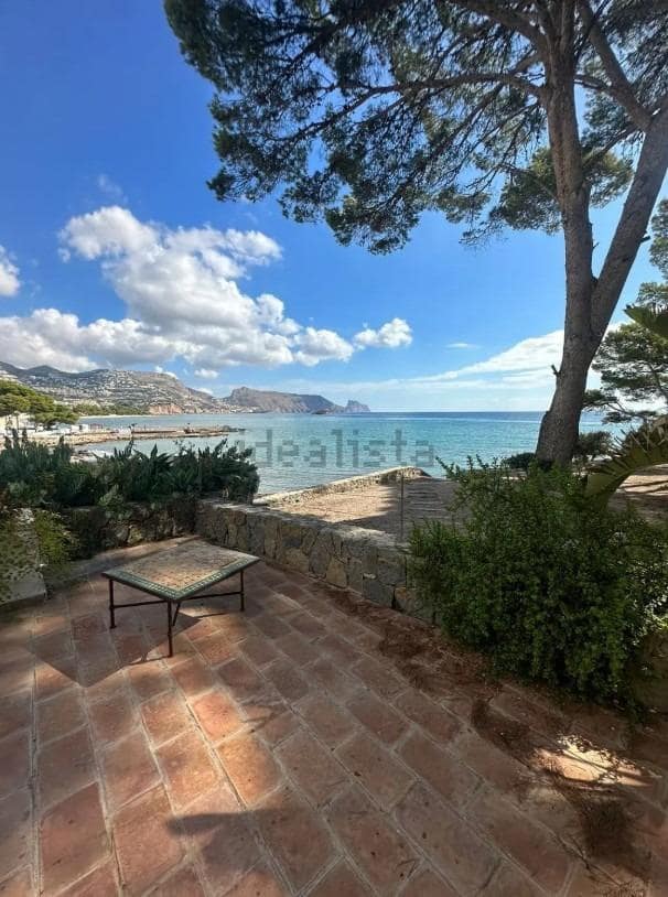 1 bedroom Flat for sale in Altea with pool garage - € 315,000 (Ref: 9396186)