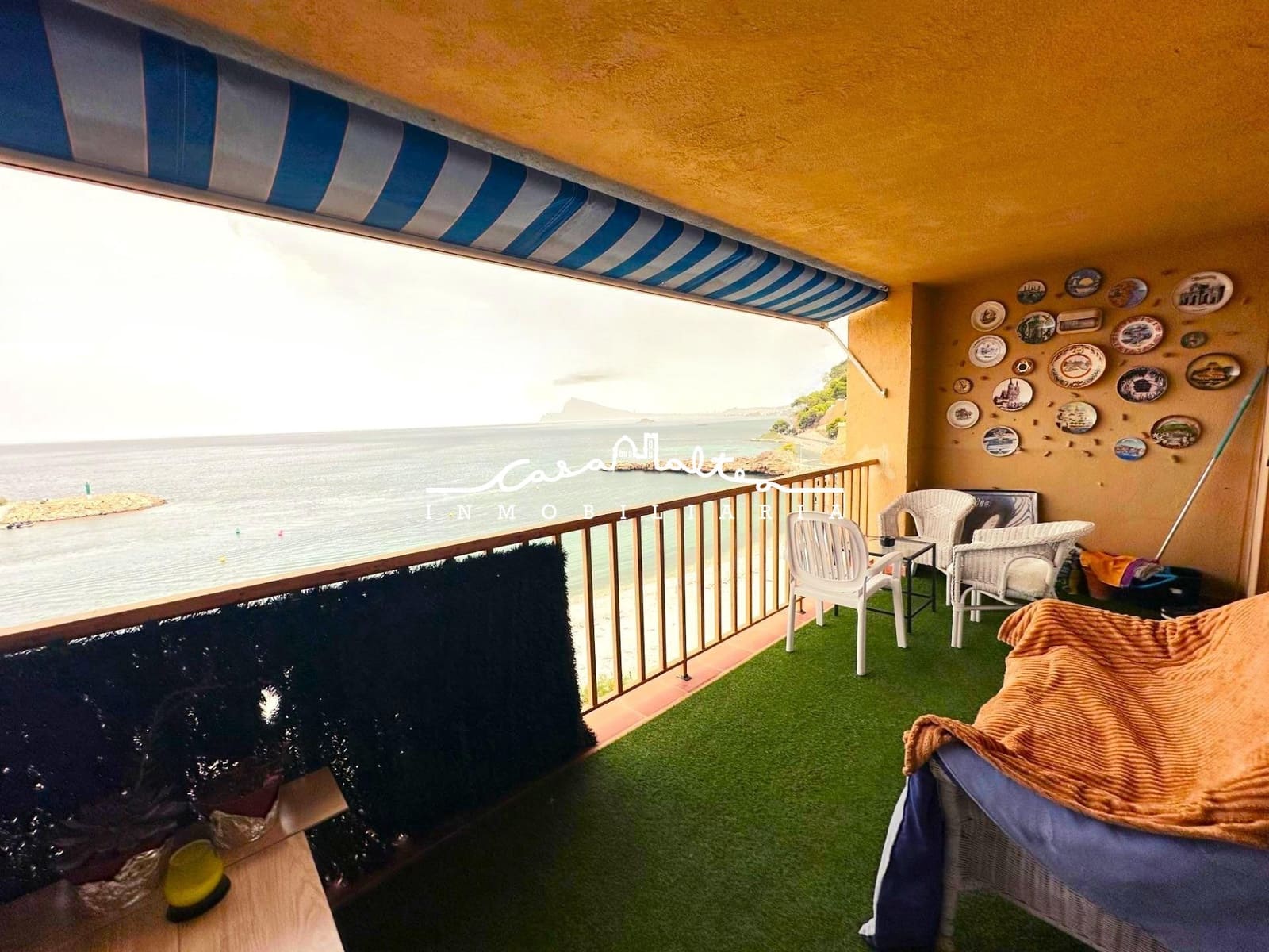 2 bedroom Apartment for sale in Altea with pool garage - € 300,000 (Ref: 9403528)