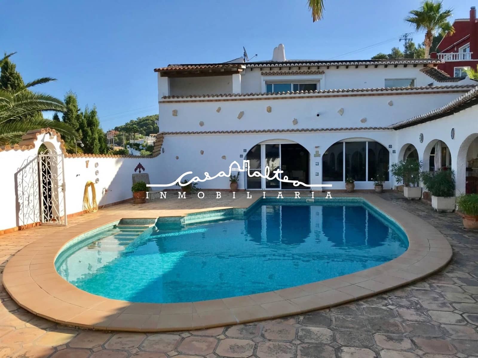 8 quarto Moradia para venda em Calpe / Calp com piscina - 790 000 € (Ref: 9408077)