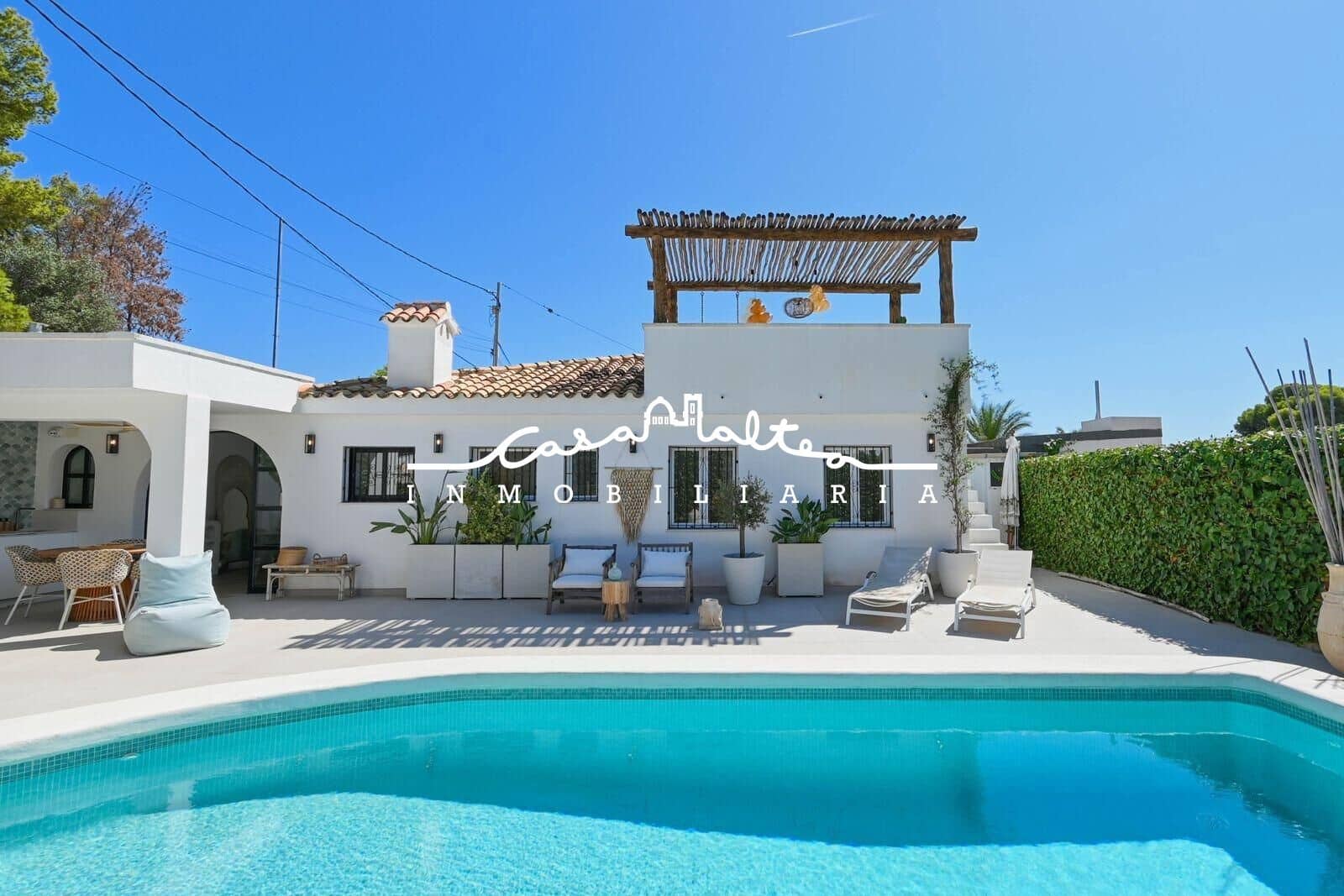 2 makuuhuone Paritalo myytävänä paikassa Altea mukana uima-altaan - 695 000 € (Ref: 9427405)