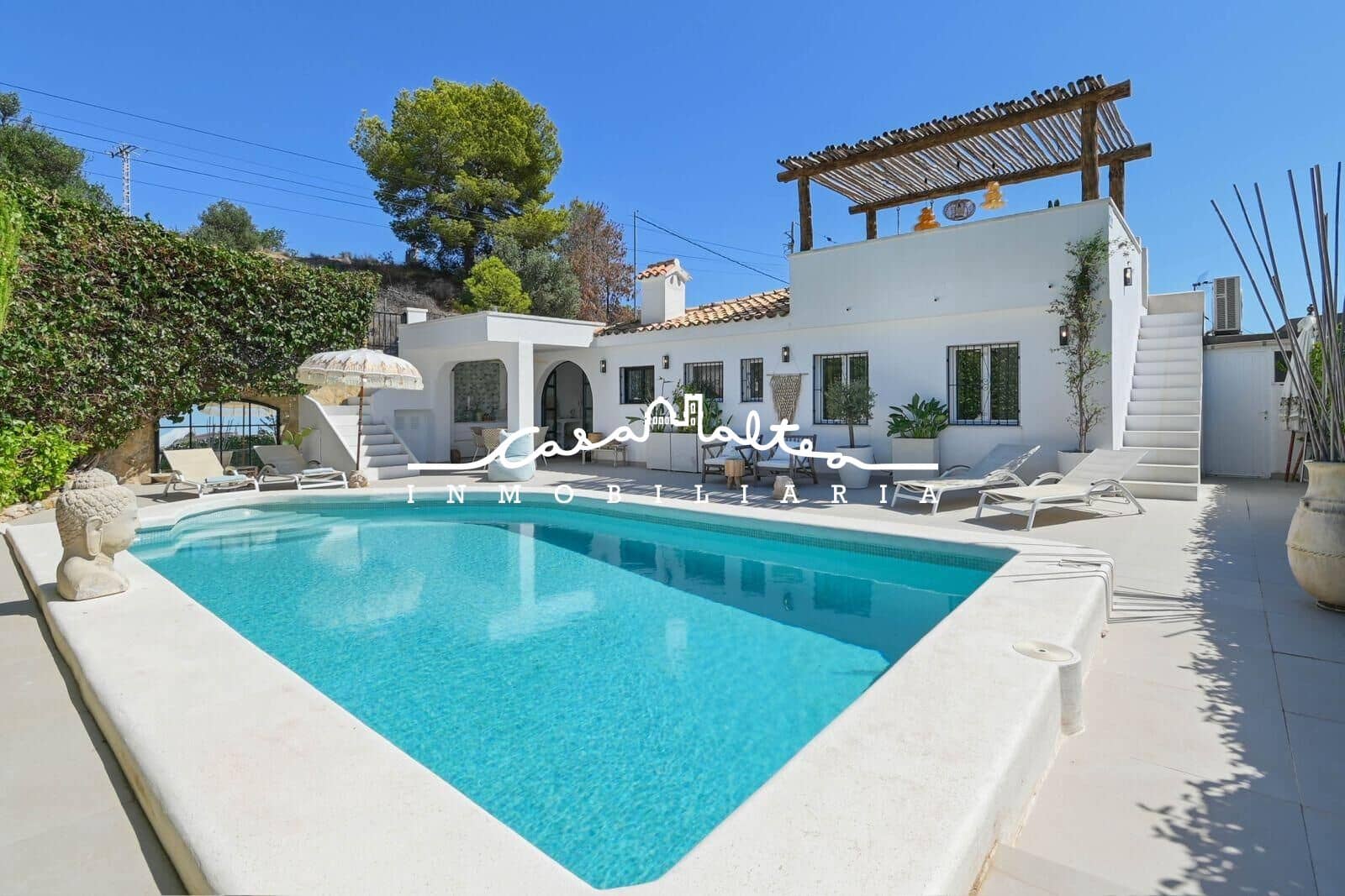 2 makuuhuone Paritalo myytävänä paikassa Altea mukana uima-altaan - 695 000 € (Ref: 9427405)