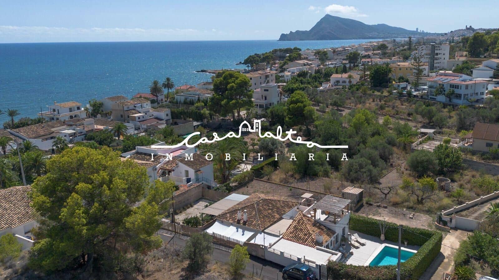 2 makuuhuone Paritalo myytävänä paikassa Altea mukana uima-altaan - 695 000 € (Ref: 9427405)