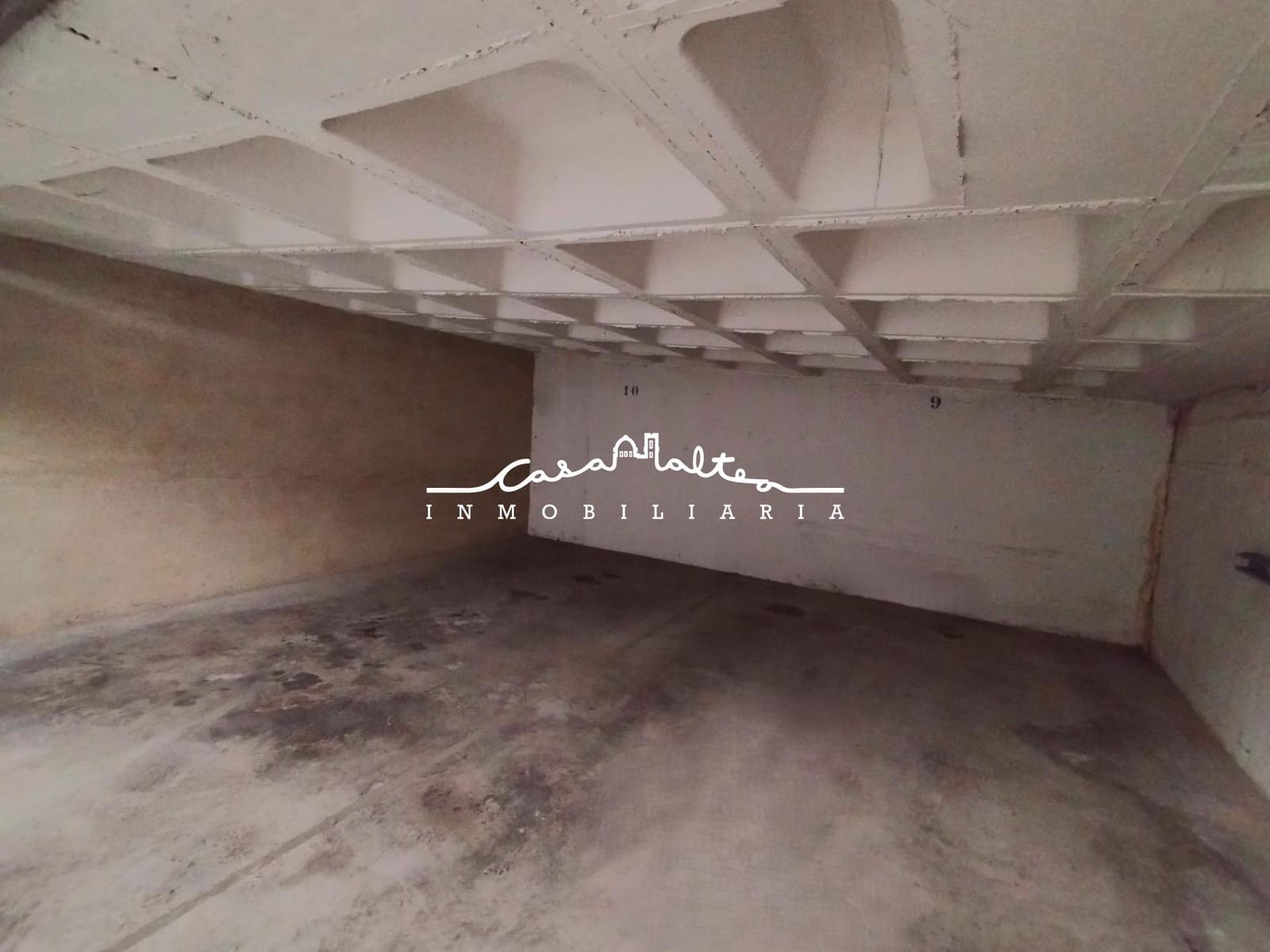 Garage te huur in Altea - € 180 (Ref: 9435172)