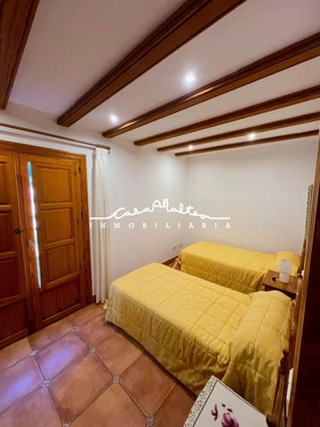 2 bedroom Flat for rent in Altea - € 1,150 (Ref: 9437566)