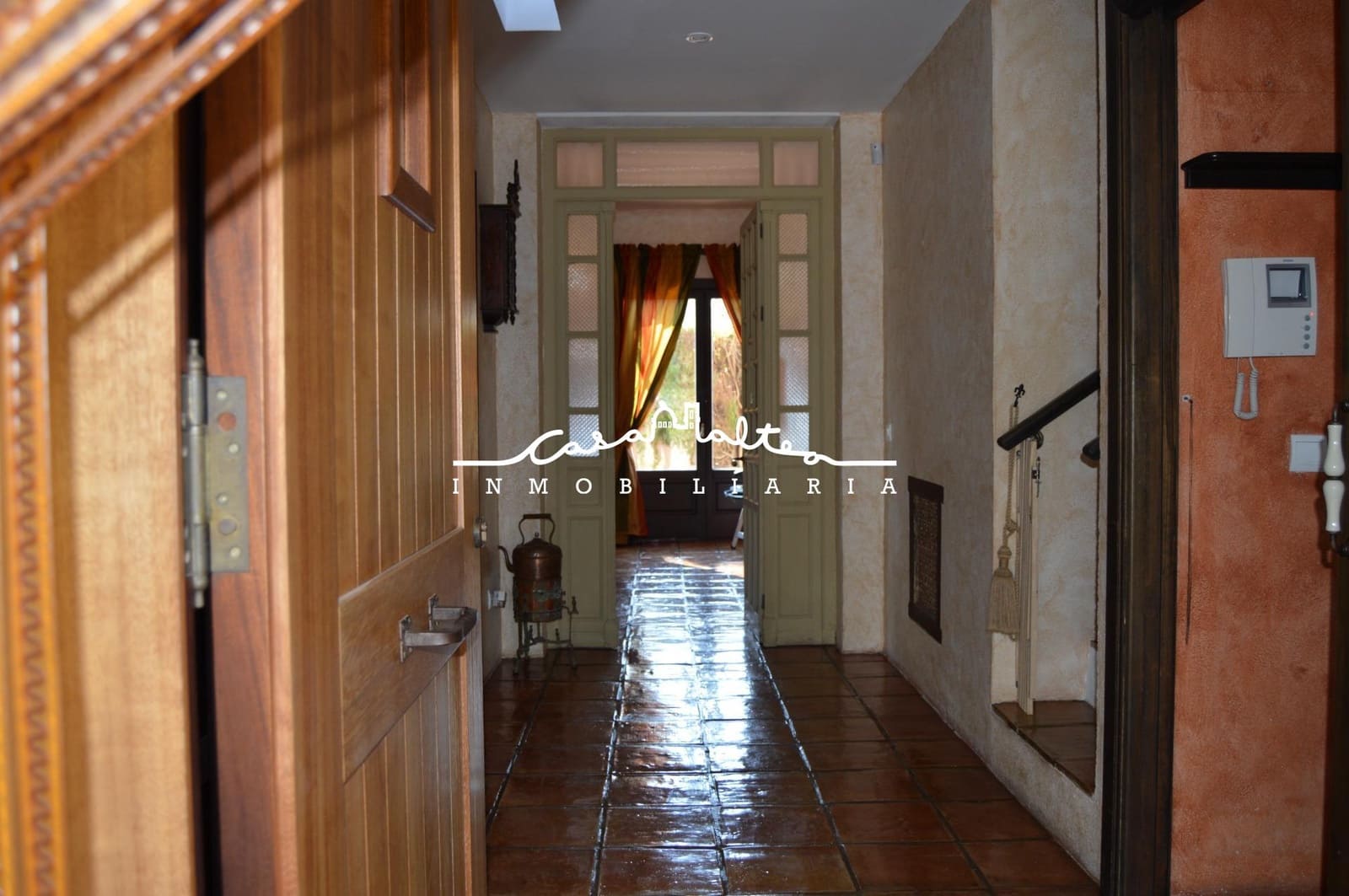 3 makuuhuone Huvila vuokrattavana paikassa Albir mukana uima-altaan - 2 500 € (Ref: 9446595)