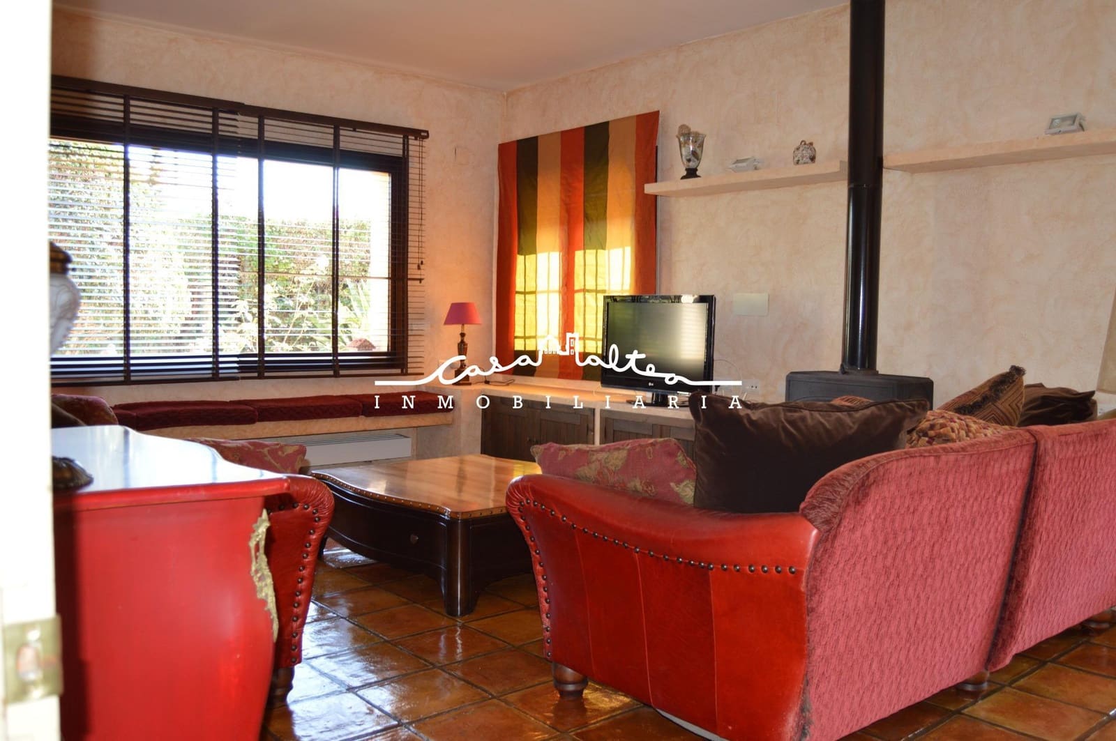 3 makuuhuone Huvila vuokrattavana paikassa Albir mukana uima-altaan - 2 500 € (Ref: 9446595)