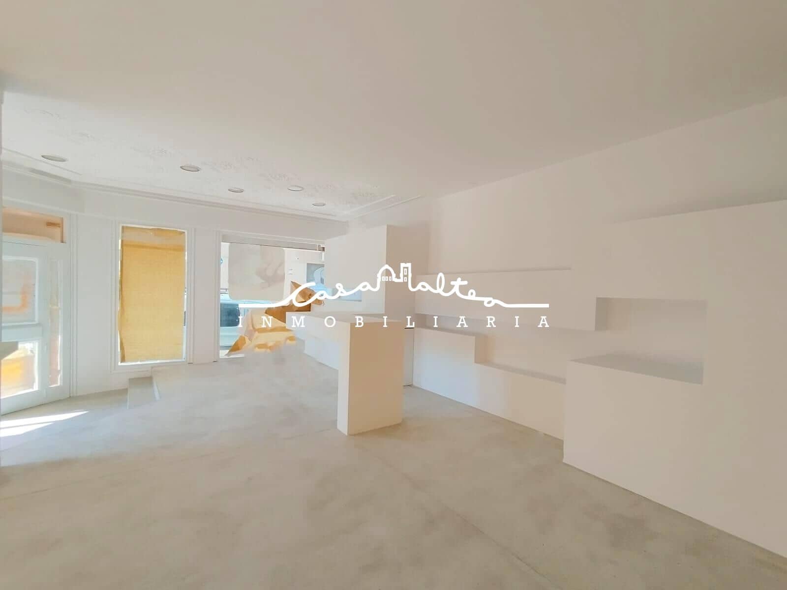 Commercial for rent in La Nucia - € 800 (Ref: 9450398)