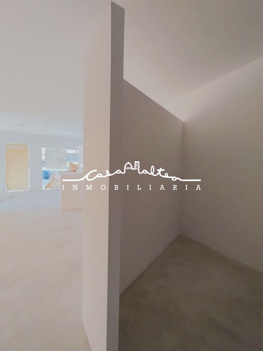 Commercial for rent in La Nucia - € 800 (Ref: 9450398)